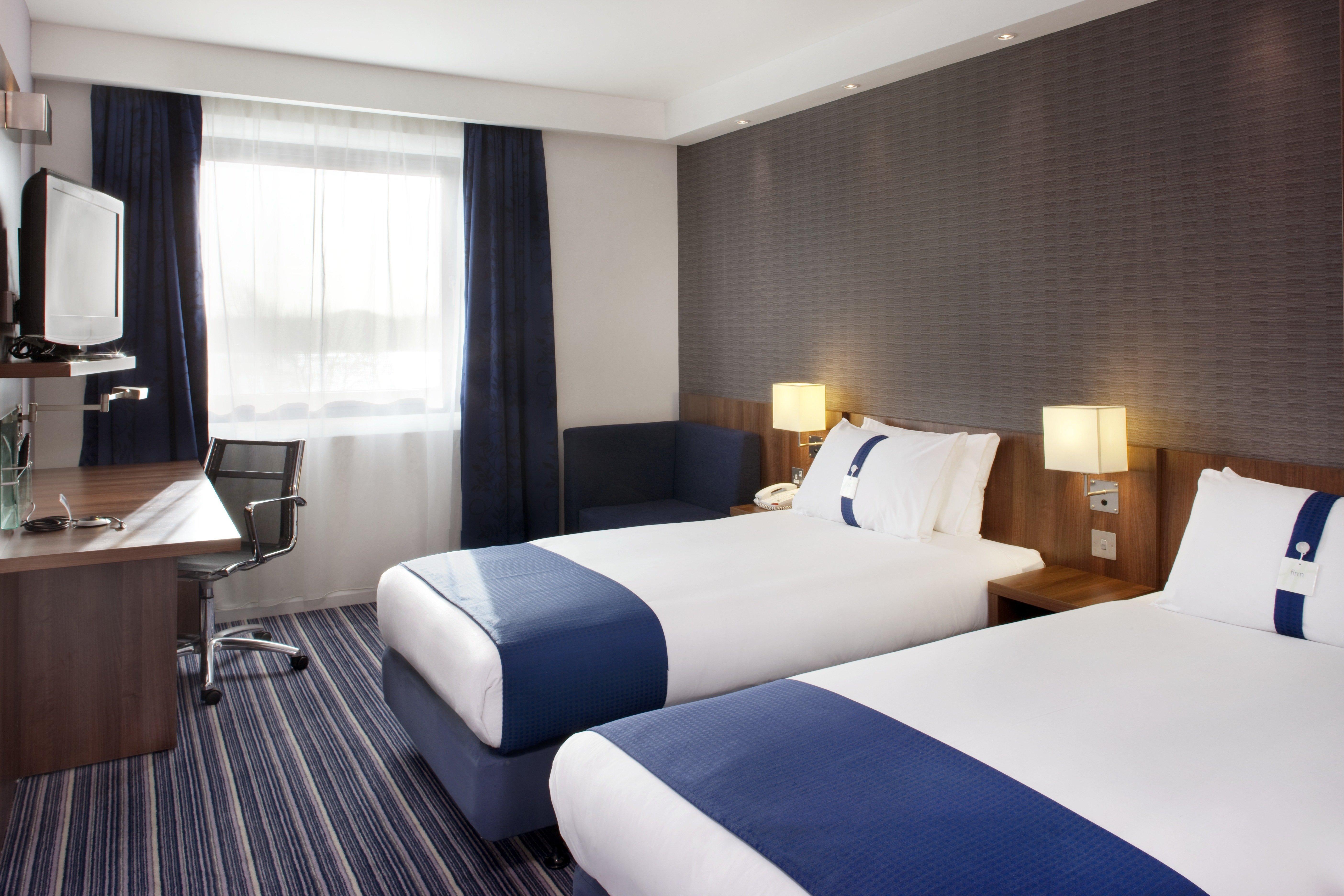 Holiday Inn Express Tamworth By Ihg Zewnętrze zdjęcie