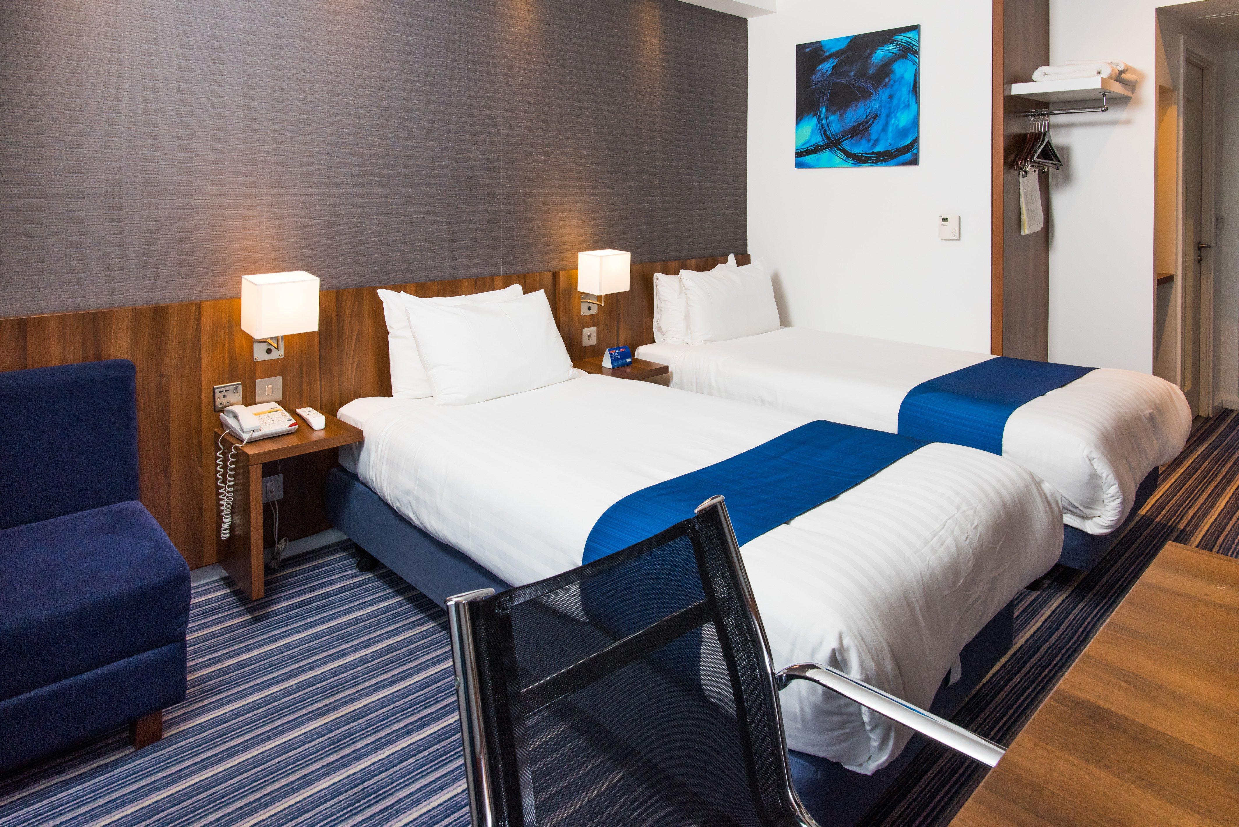 Holiday Inn Express Tamworth By Ihg Zewnętrze zdjęcie
