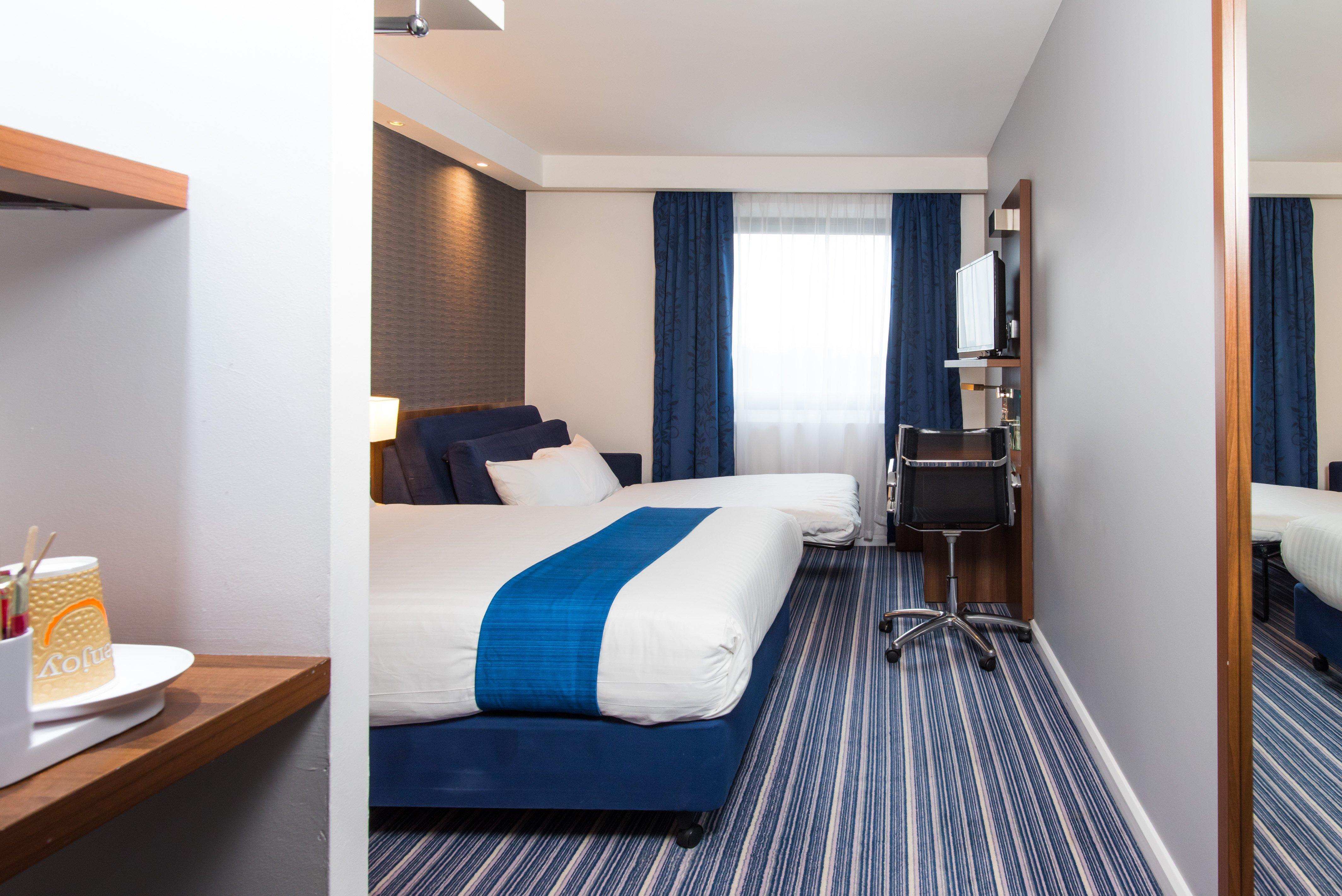 Holiday Inn Express Tamworth By Ihg Zewnętrze zdjęcie