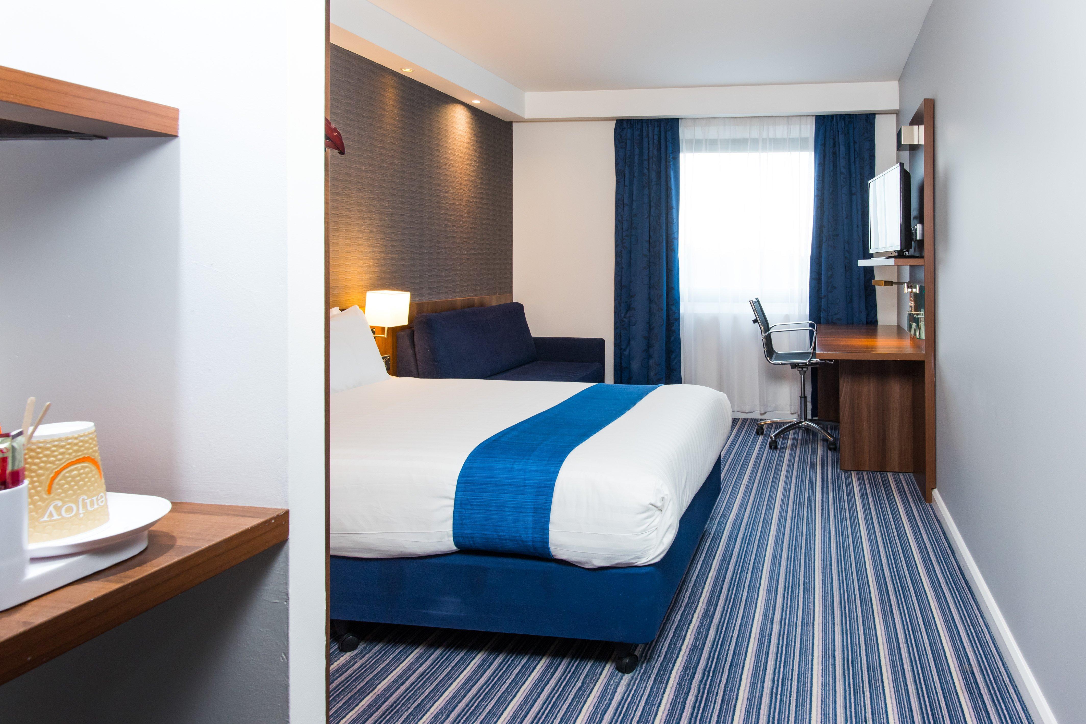 Holiday Inn Express Tamworth By Ihg Zewnętrze zdjęcie