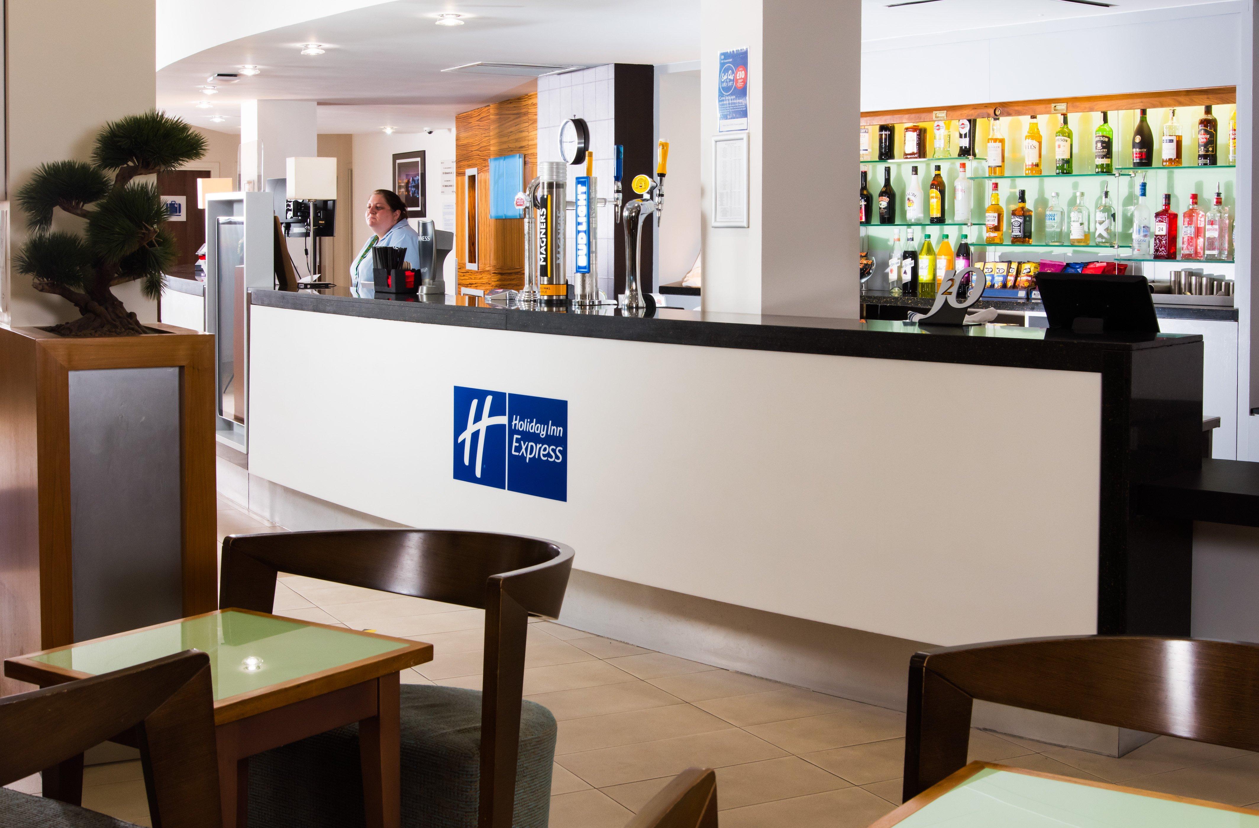 Holiday Inn Express Tamworth By Ihg Zewnętrze zdjęcie
