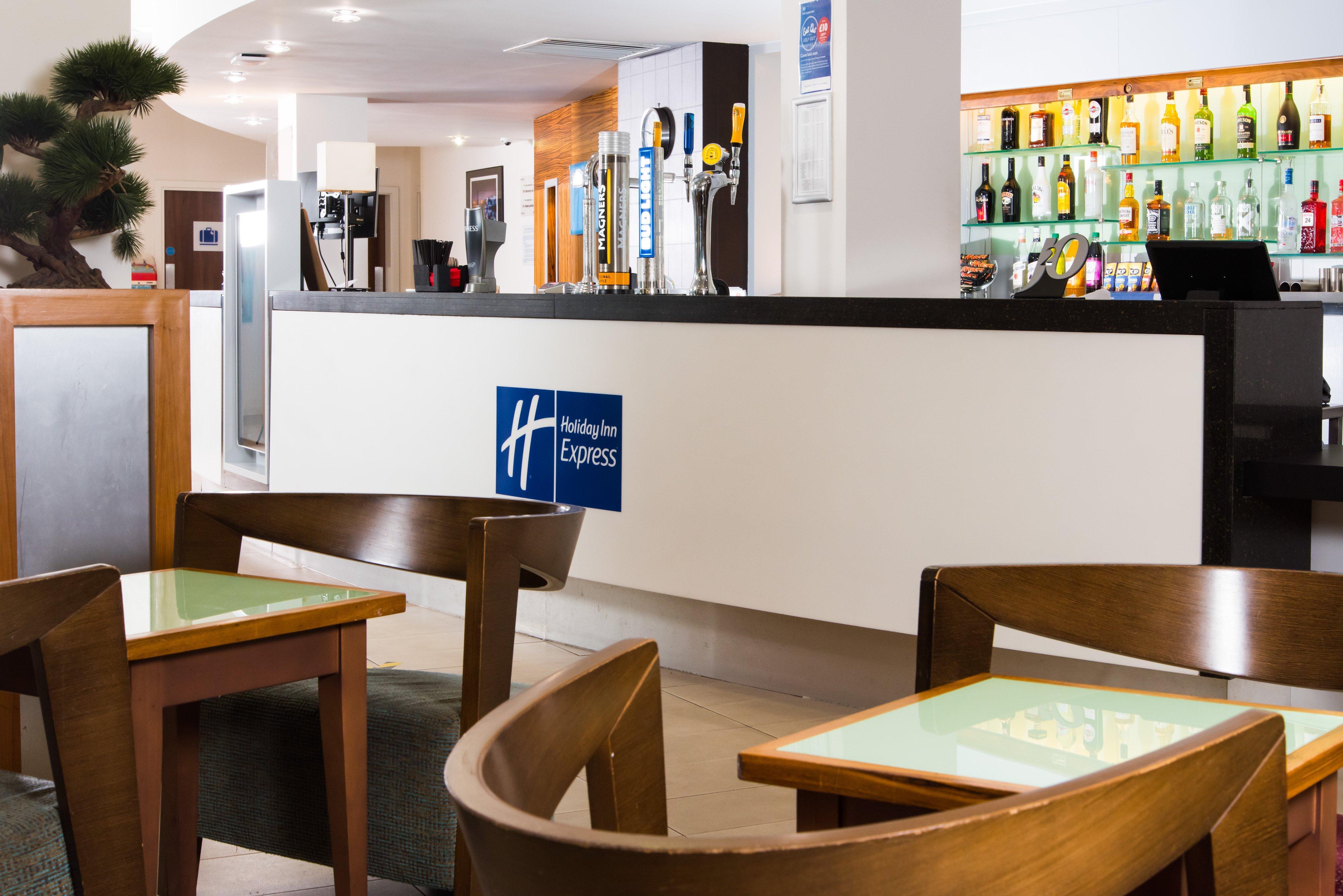 Holiday Inn Express Tamworth By Ihg Zewnętrze zdjęcie