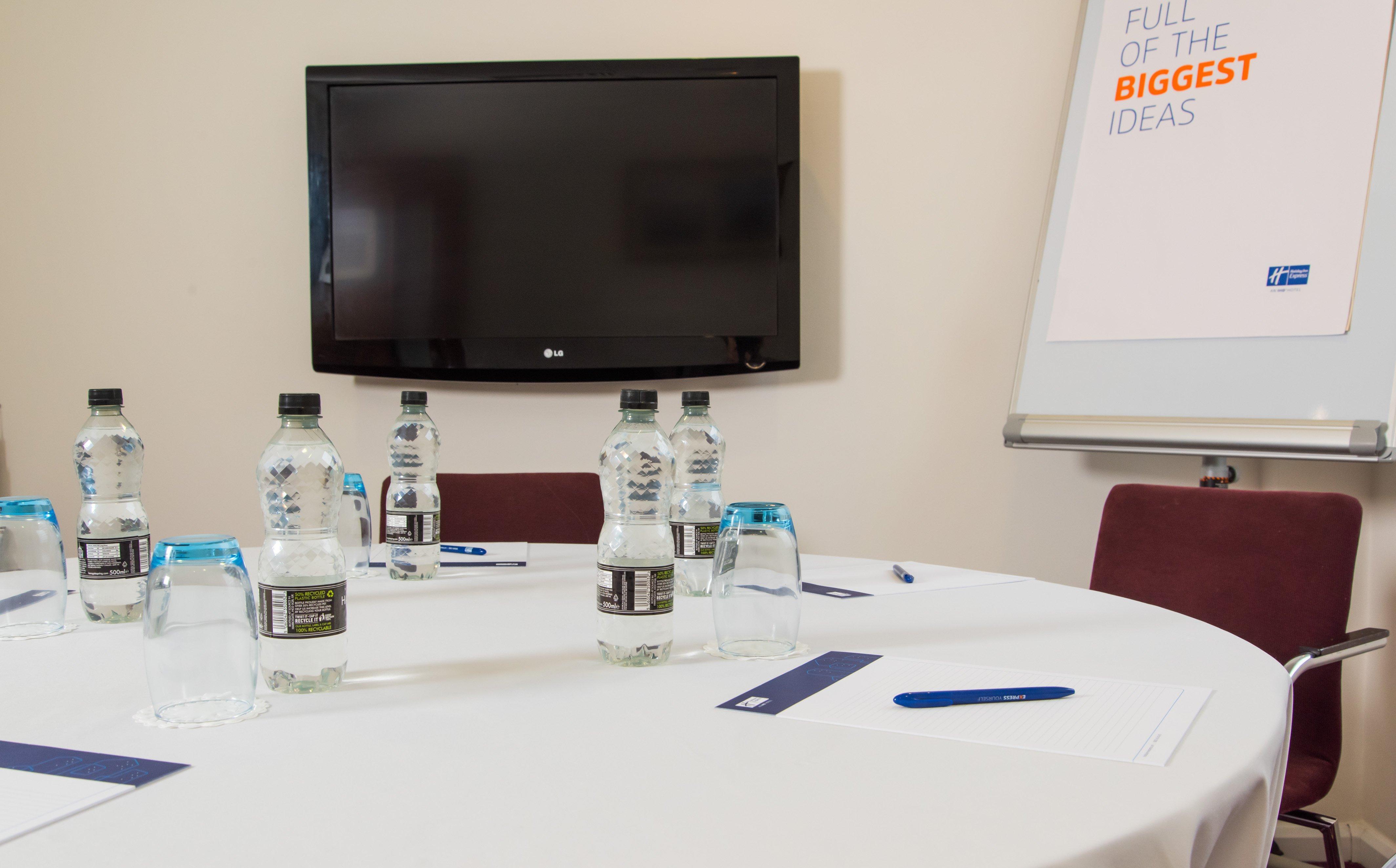 Holiday Inn Express Tamworth By Ihg Zewnętrze zdjęcie